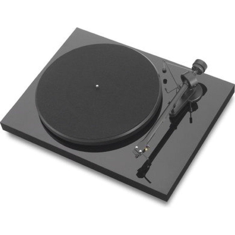 Pro-Ject DEBUT III